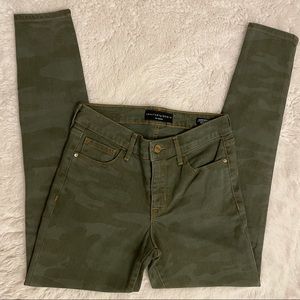 Sanctuary Army Green Jeans